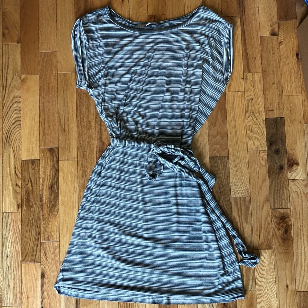 *SALE* LOFT belted striped dress, size medium